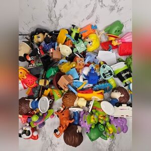 Fast Food Toys. Huge Lot Of Fast Food Toys